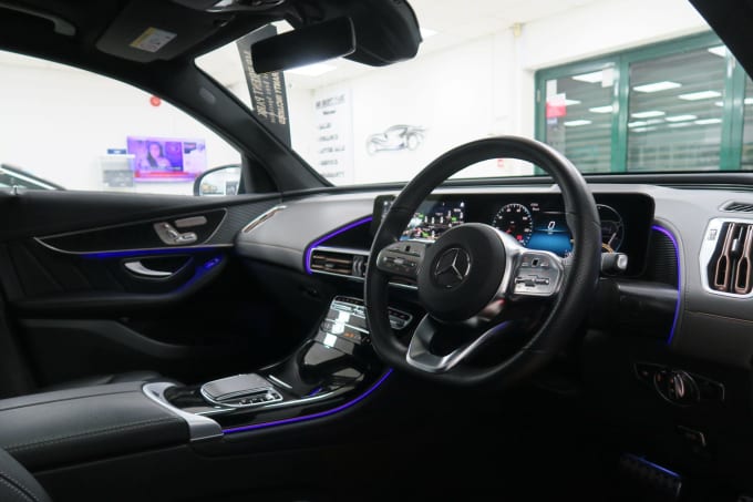 2025 Mercedes-benz Eqc