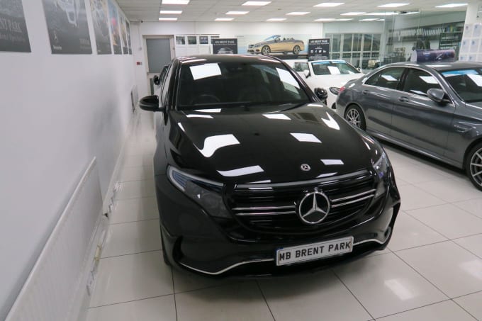 2025 Mercedes-benz Eqc