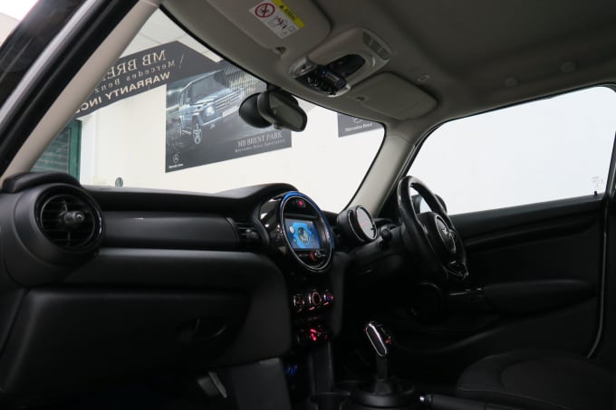 2025 Mini Hatch