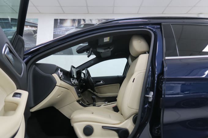 2025 Mercedes-benz Gla