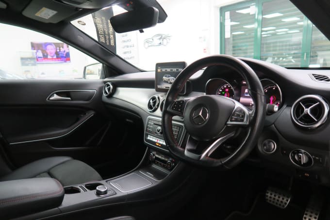 2025 Mercedes-benz Gla