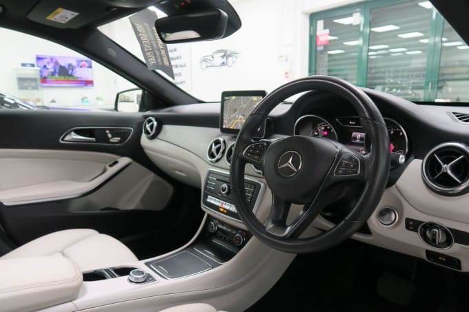 2024 Mercedes-benz Gla