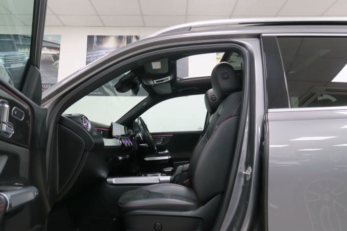 2025 Mercedes-benz Glb