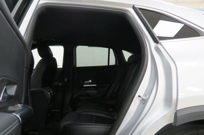 2025 Mercedes-benz Gla