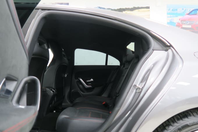 2025 Mercedes-benz Cla
