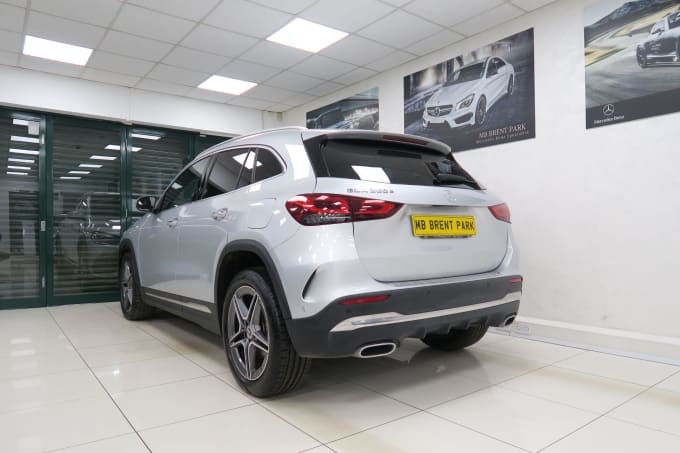 2025 Mercedes-benz Gla