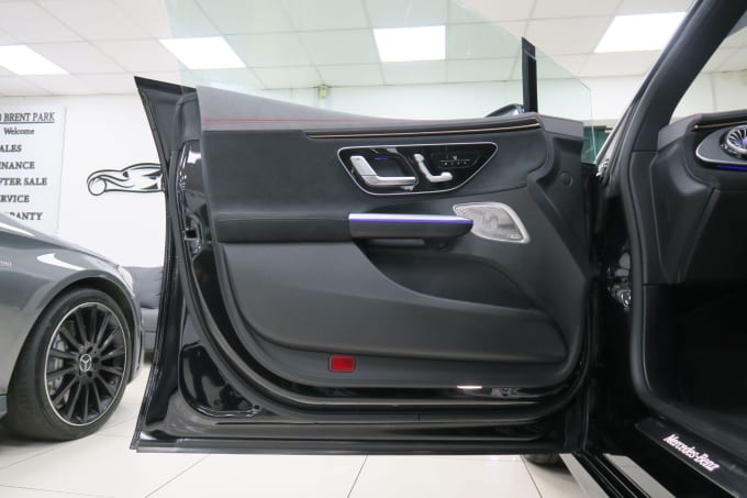 2025 Mercedes-benz Eqe