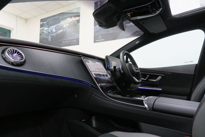 2025 Mercedes-benz Eqe