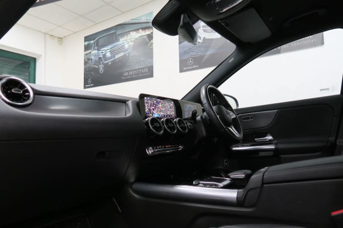 2025 Mercedes-benz Gla