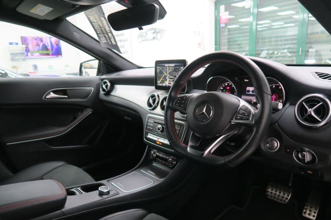 2025 Mercedes-benz Gla