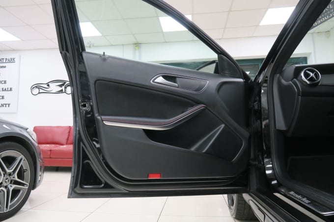 2025 Mercedes-benz Gla