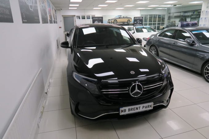 2020 Mercedes Eqc