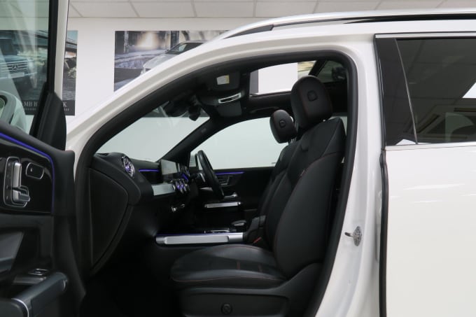 2025 Mercedes-benz Glb
