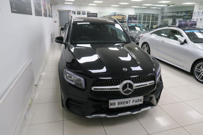 2025 Mercedes-benz Glb