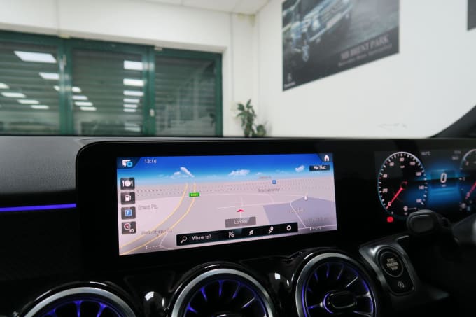 2025 Mercedes-benz Glb