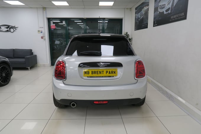 2025 Mini Hatch
