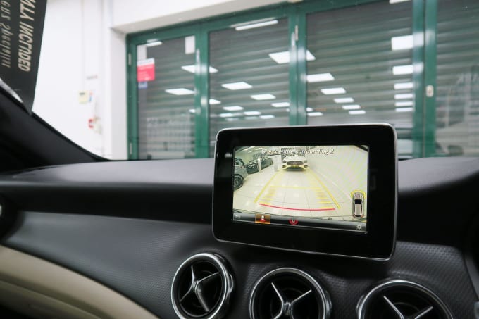 2025 Mercedes-benz Gla
