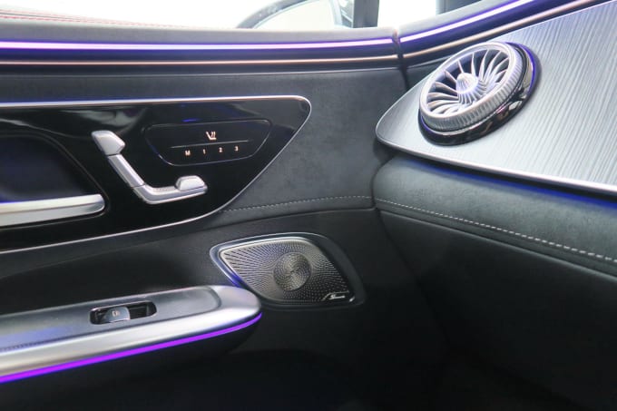 2025 Mercedes-benz Eqe