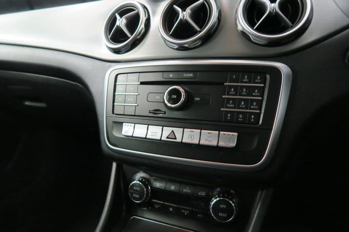 2025 Mercedes-benz Gla