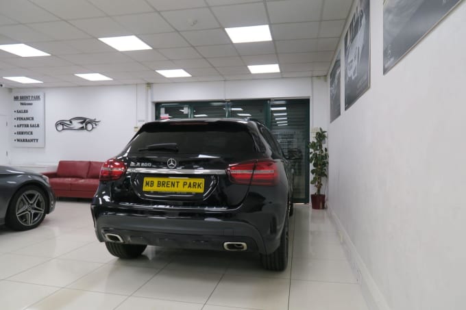 2025 Mercedes-benz Gla