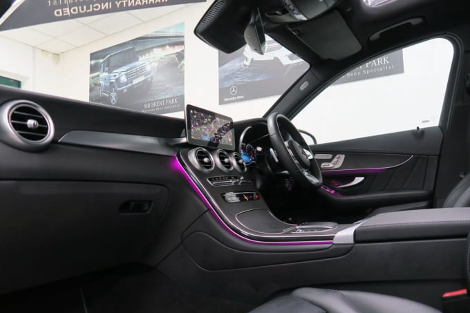 2025 Mercedes-benz Glc