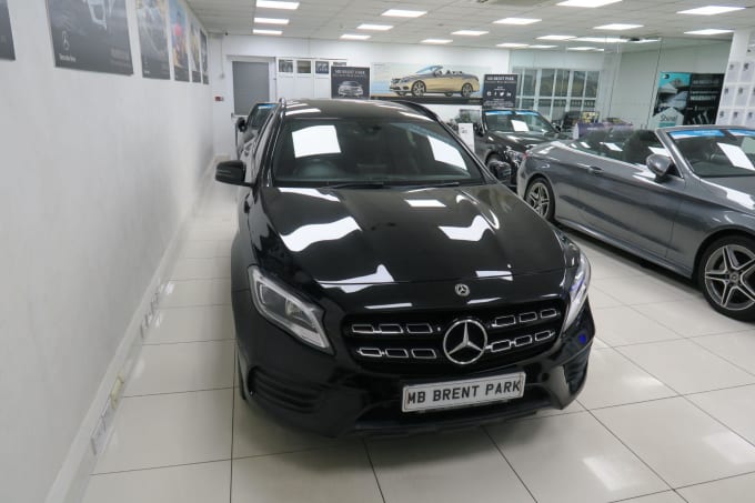 2025 Mercedes-benz Gla