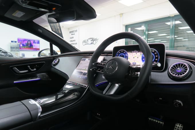 2025 Mercedes-benz Eqe