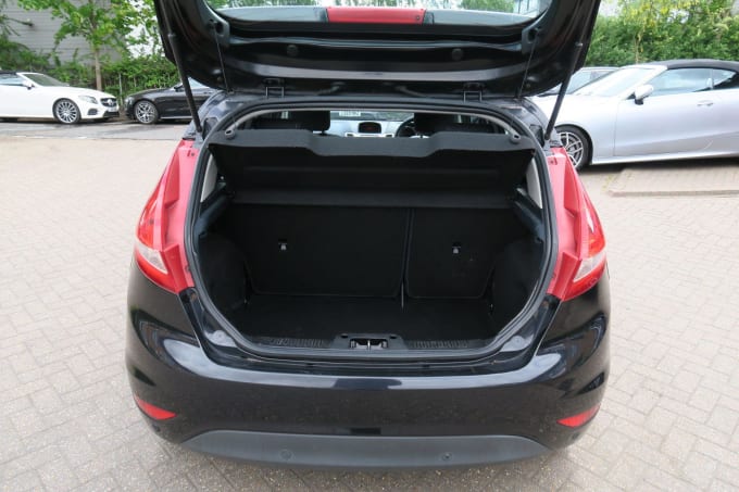 2025 Ford Fiesta