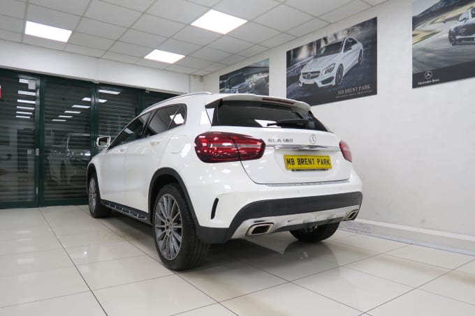 2025 Mercedes-benz Gla