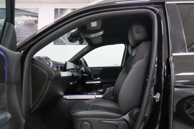 2025 Mercedes-benz Glb