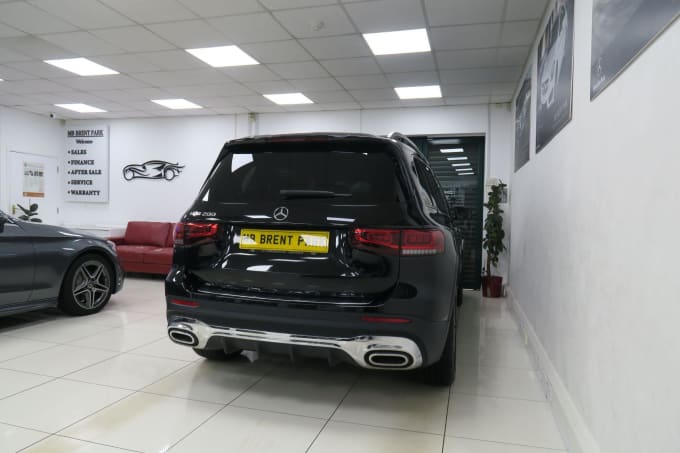 2025 Mercedes-benz Glb