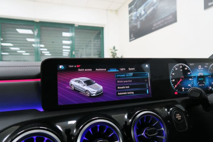 2025 Mercedes-benz Cla