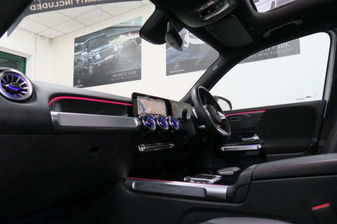 2025 Mercedes-benz Glb