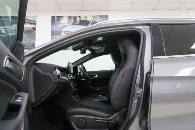 2025 Mercedes-benz Gla