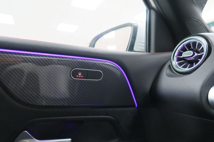 2025 Mercedes-benz Glb
