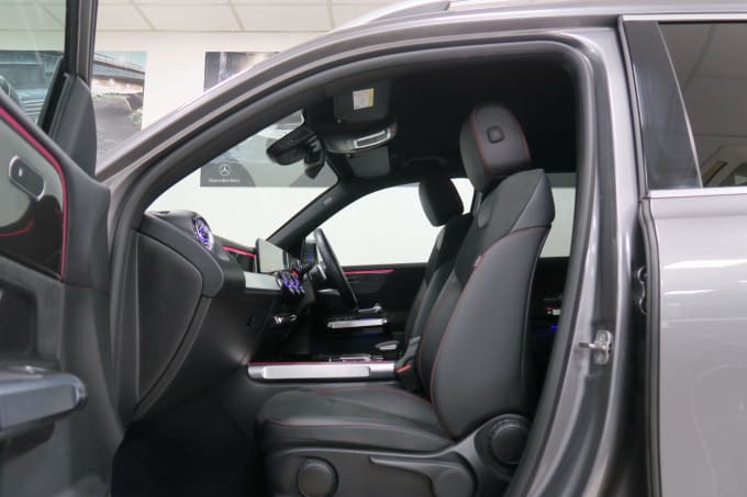 2025 Mercedes-benz Glb