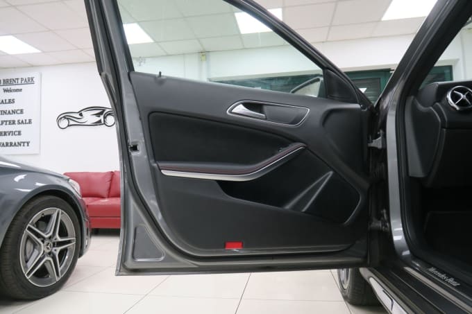 2025 Mercedes-benz Gla