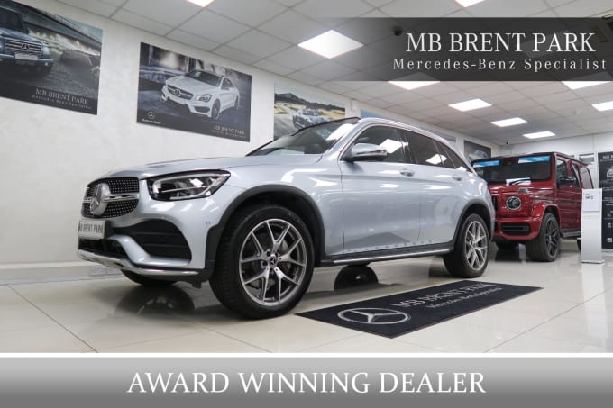 2025 Mercedes-benz Glc