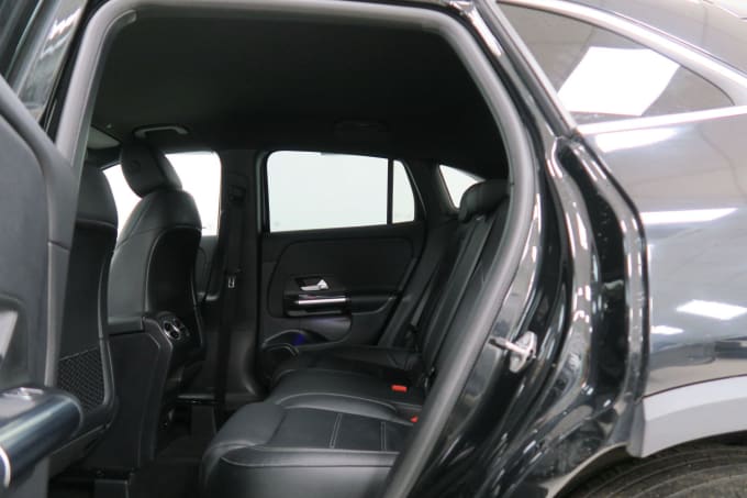 2025 Mercedes-benz Gla