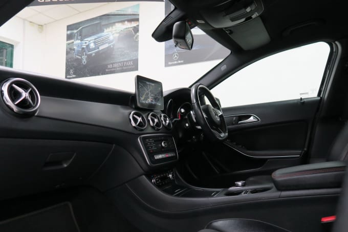 2025 Mercedes-benz Gla