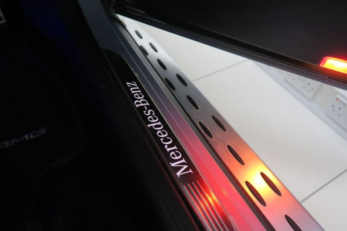 2025 Mercedes-benz Glc