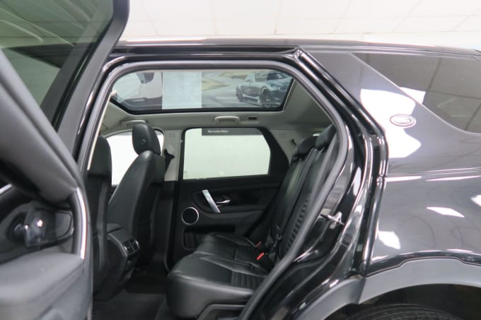 2025 Land Rover Discovery Sport