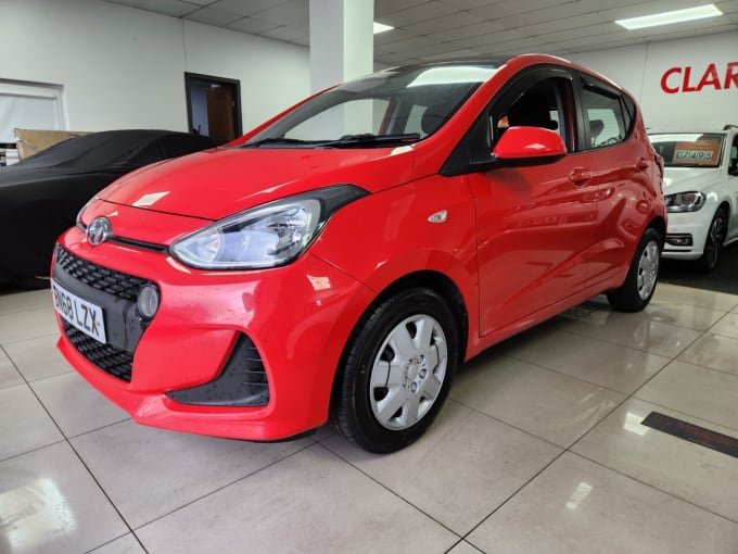 2025 Hyundai I10