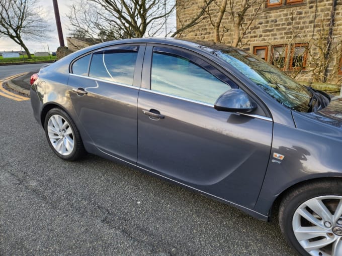 2025 Vauxhall Insignia