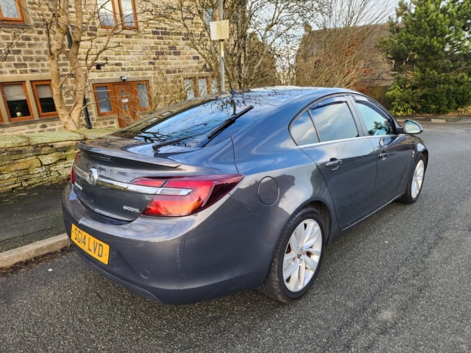 2025 Vauxhall Insignia