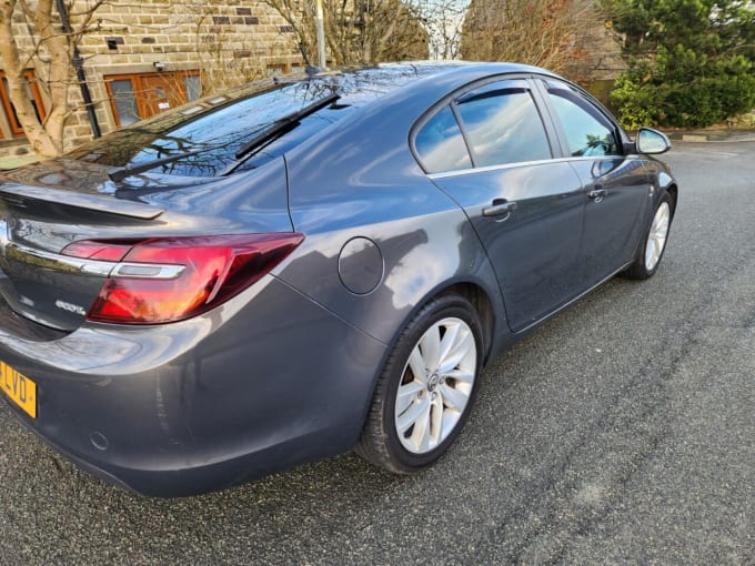 2025 Vauxhall Insignia