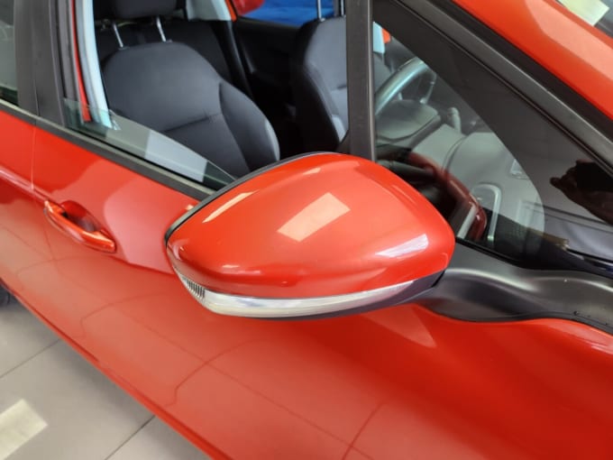 2025 Peugeot 208