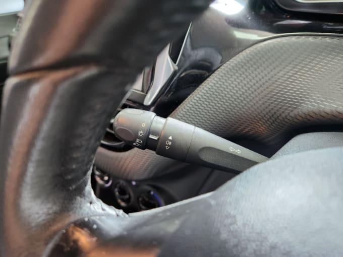 2025 Peugeot 208