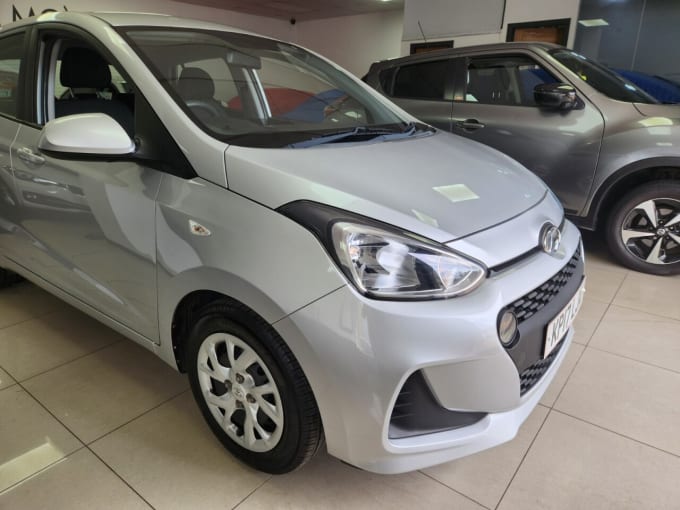 2025 Hyundai I10