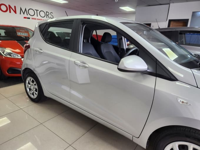2025 Hyundai I10